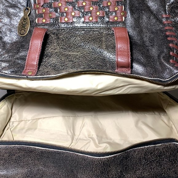 MUXO Distressed Black Leather Weekender Tote - Picture 11 of 13